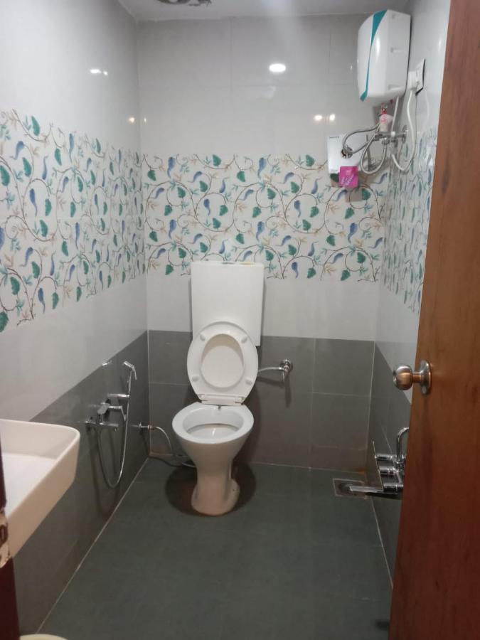 Hotel Shreeji'S Gandhinagar Luaran gambar
