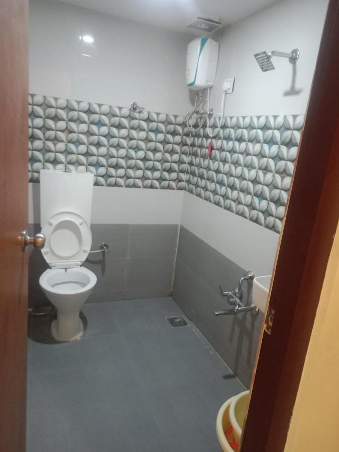 Hotel Shreeji'S Gandhinagar Luaran gambar
